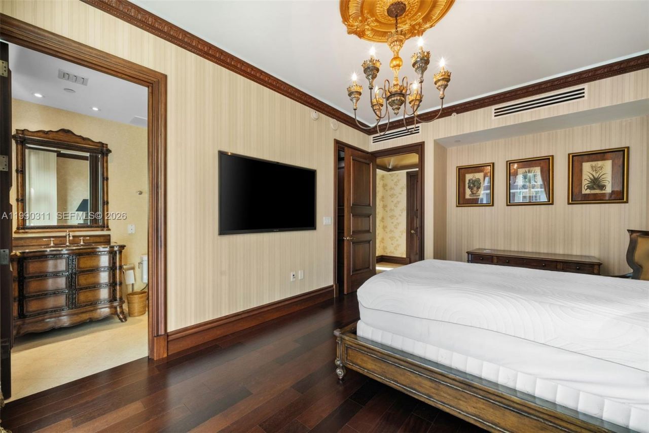 16047 Collins Ave , Unit 1604, Sunny Isles Beach, FL 33160 Photo