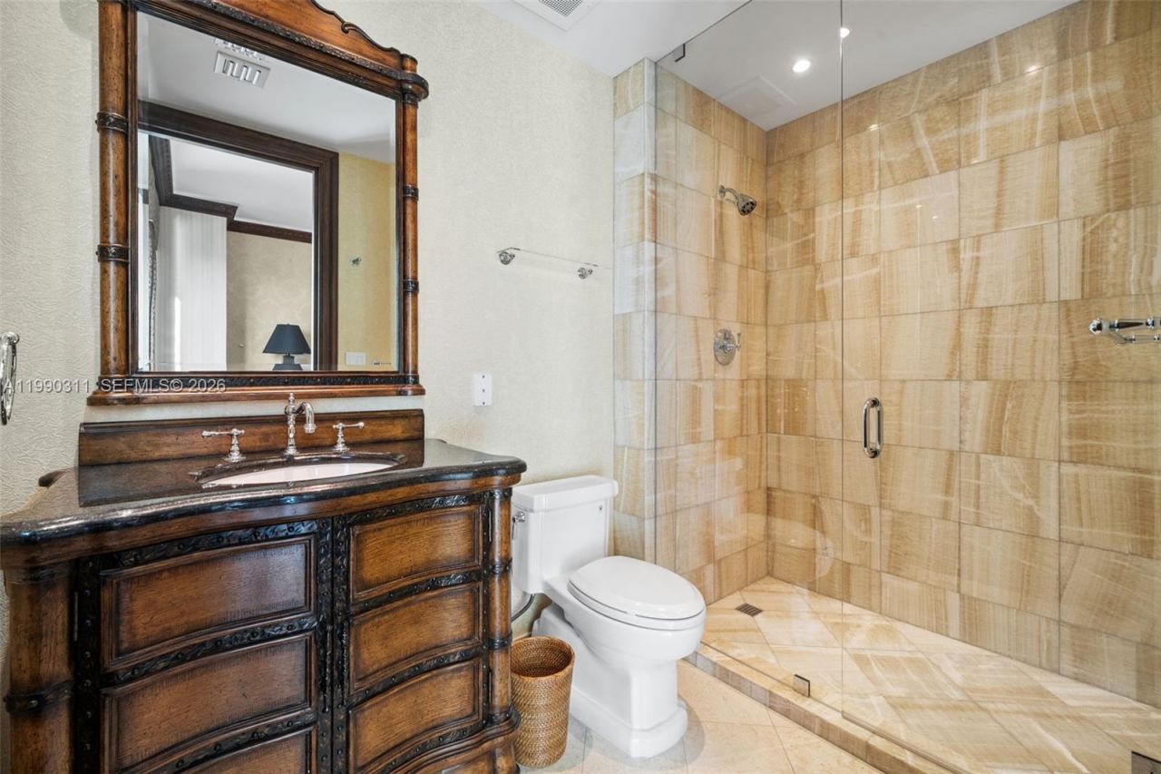 16047 Collins Ave , Unit 1604, Sunny Isles Beach, FL 33160 Photo