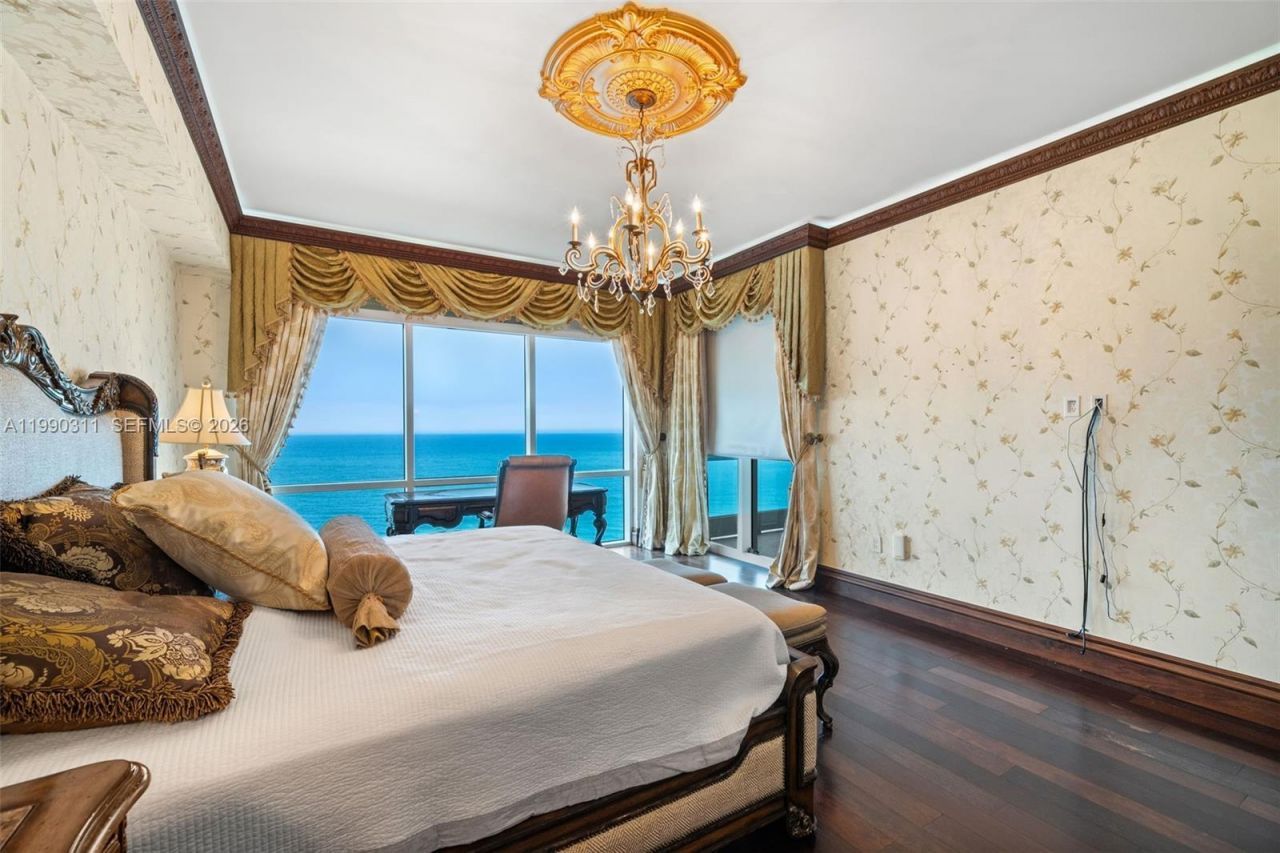 16047 Collins Ave , Unit 1604, Sunny Isles Beach, FL 33160 Photo