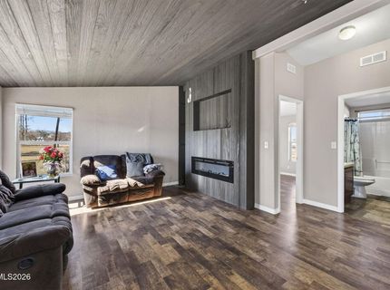 6980 Pontiac Drive, Reno, NV 89506 Photo