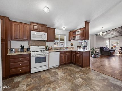 6980 Pontiac Drive, Reno, NV 89506 Photo