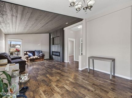 6980 Pontiac Drive, Reno, NV 89506 Photo