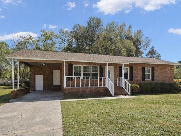 202 Mercer Street, Red Springs, NC 28384