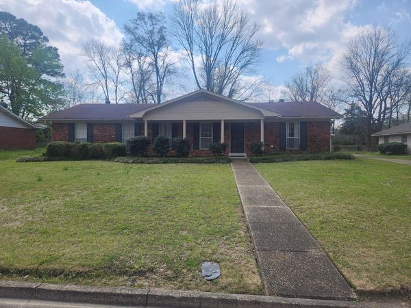 1011 Coolidge Street, Tupelo, MS 38801