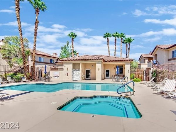 8501 W University Avenue , Unit 2077, Las Vegas, NV 89147