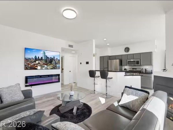 8501 W University Avenue, Unit 2077, Las Vegas, NV 89147