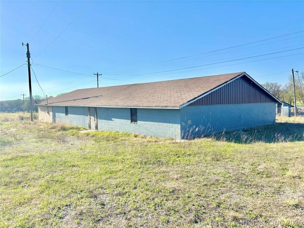 1 N County Road 4460 Road, Stigler, OK 74462