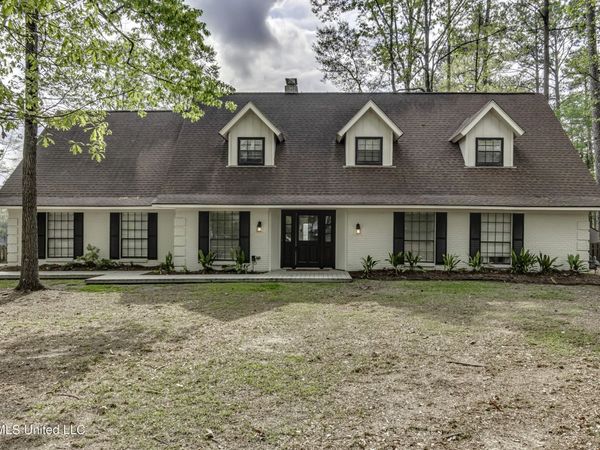 907 Audubon Point Drive, Brandon, MS 39047
