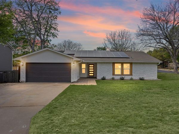 7900 KENESHAW DR, Austin, TX 78745