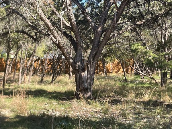 301 Augusta CV, Lago Vista, TX 78645