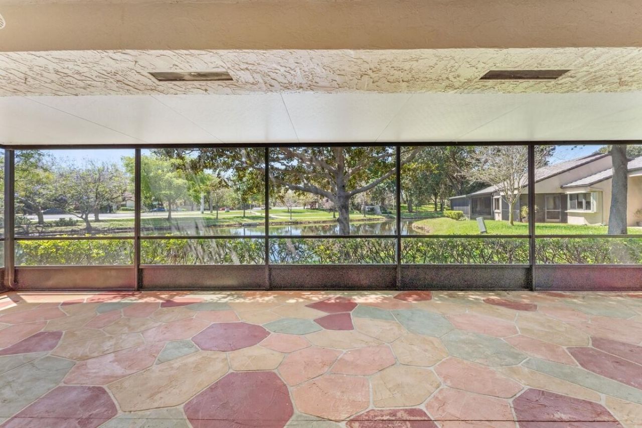 9272 Chelsea Drive S, Plantation, FL 33324 Photo