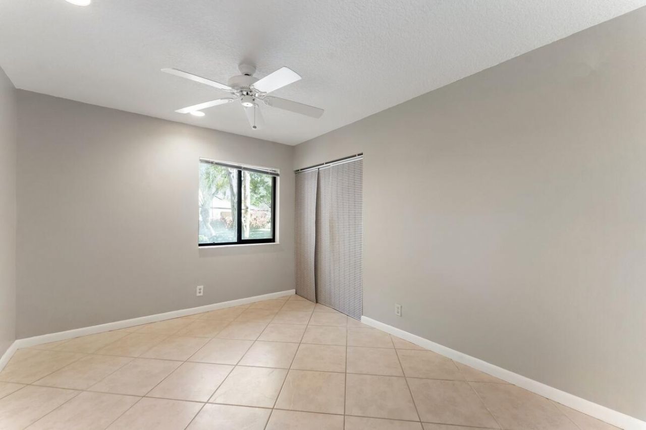 9272 Chelsea Drive S, Plantation, FL 33324 Photo