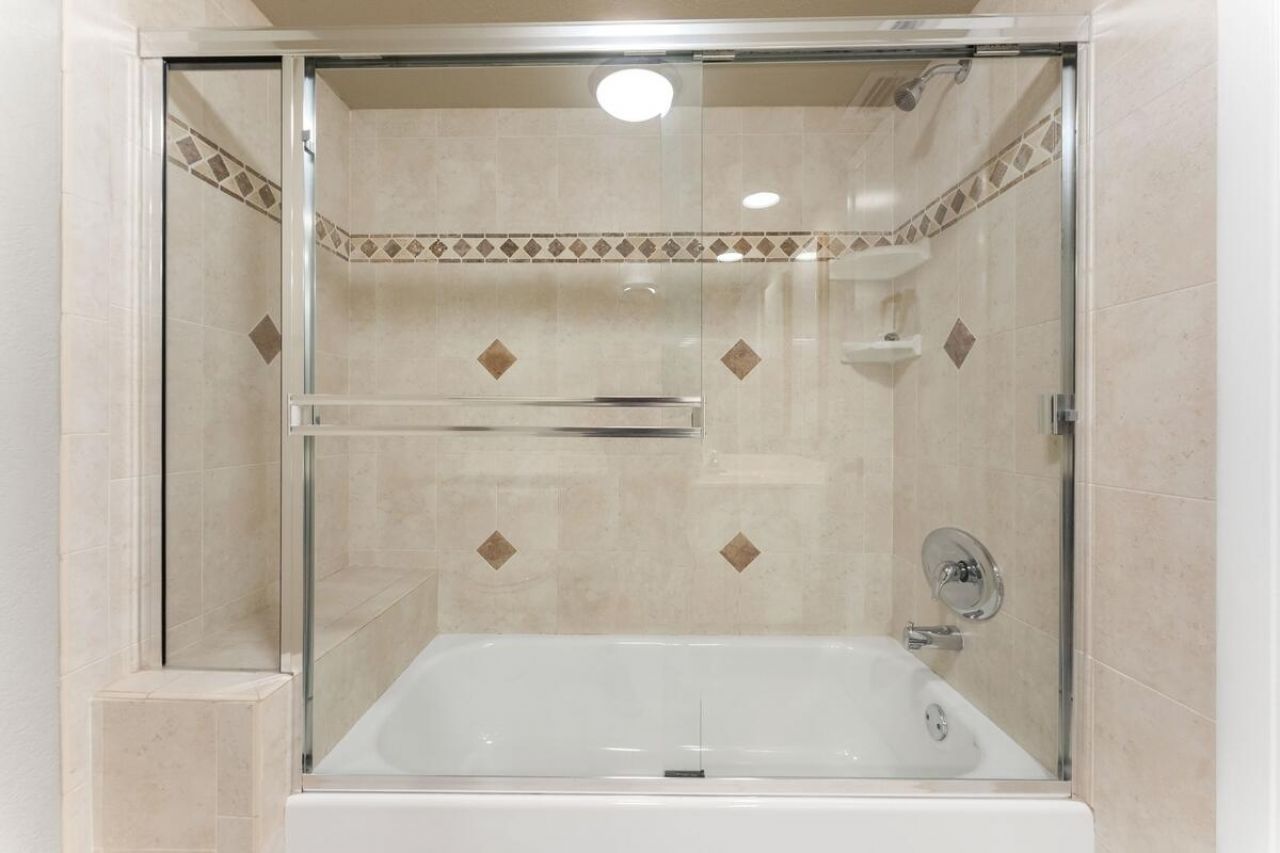 9272 Chelsea Drive S, Plantation, FL 33324 Photo