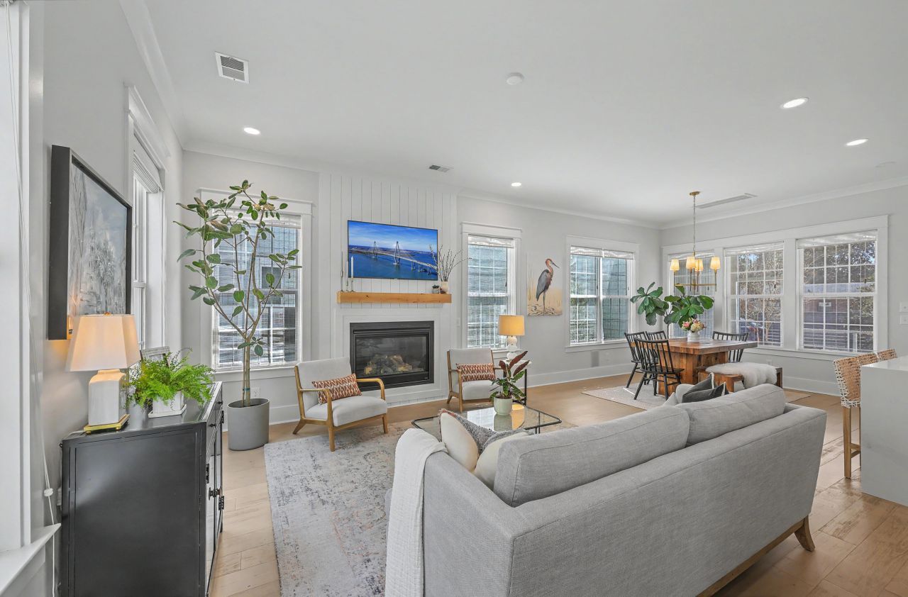 1034 Avenue Of Oaks Photo 11