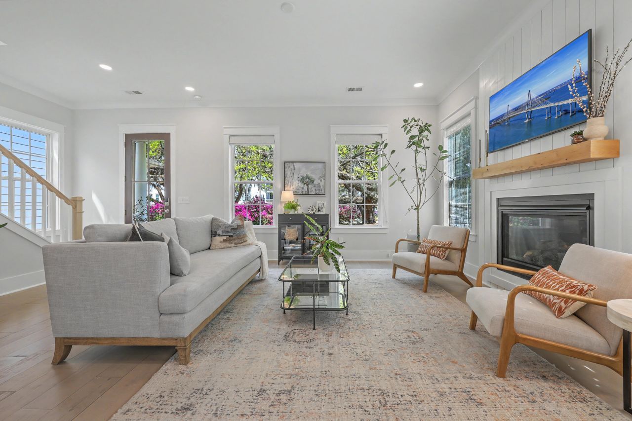 1034 Avenue Of Oaks Photo 12