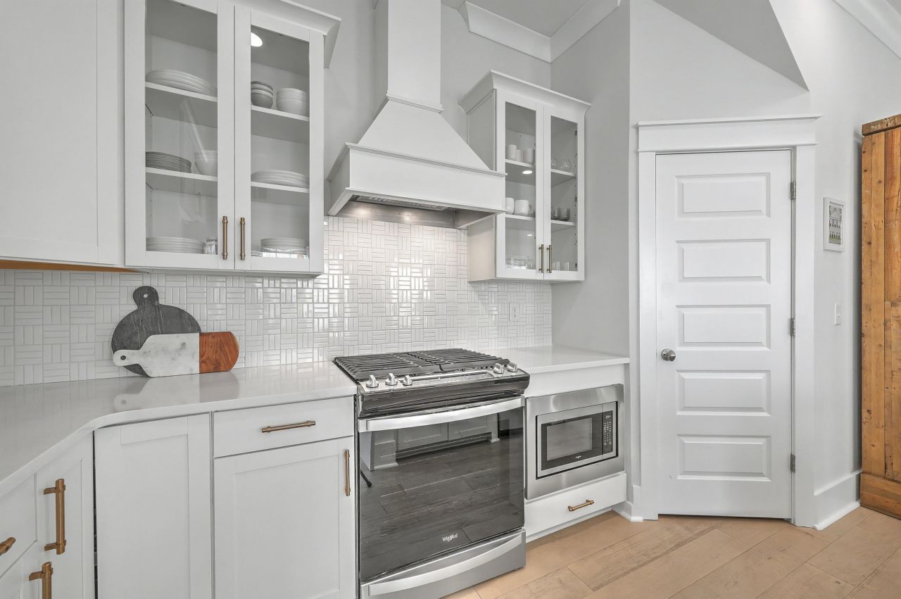 1034 Avenue Of Oaks Photo 19