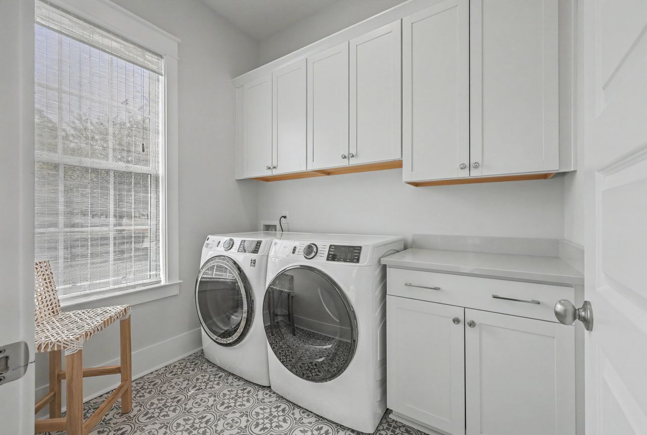 1034 Avenue Of Oaks Photo 22