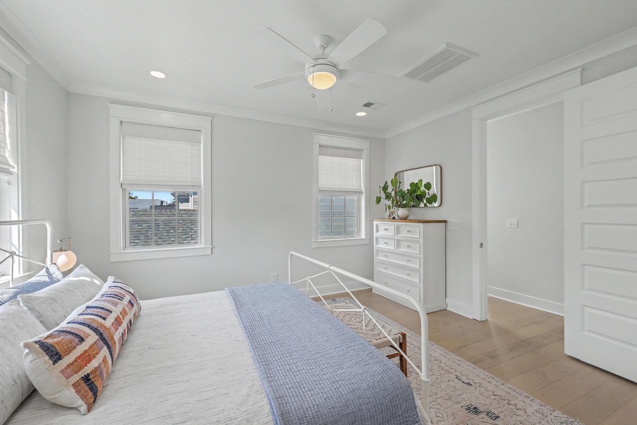 1034 Avenue Of Oaks Photo 26