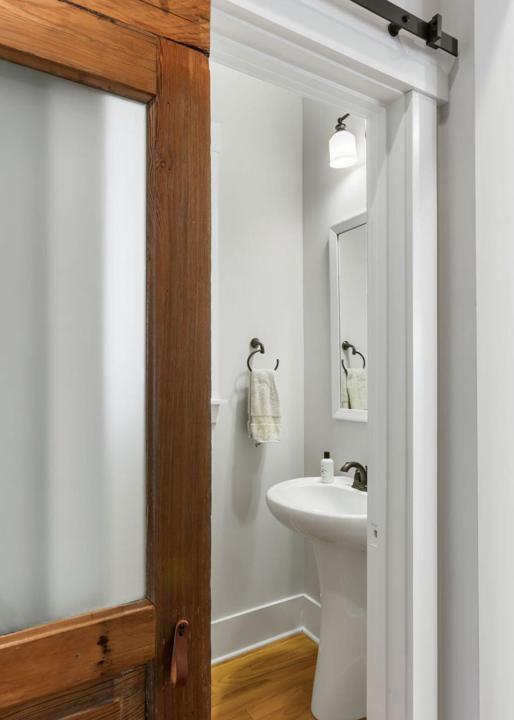 1916 Fleming Woods Road Photo 10