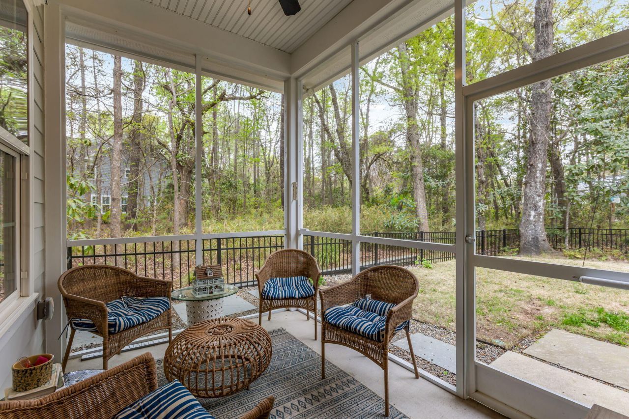 1916 Fleming Woods Road Photo 22