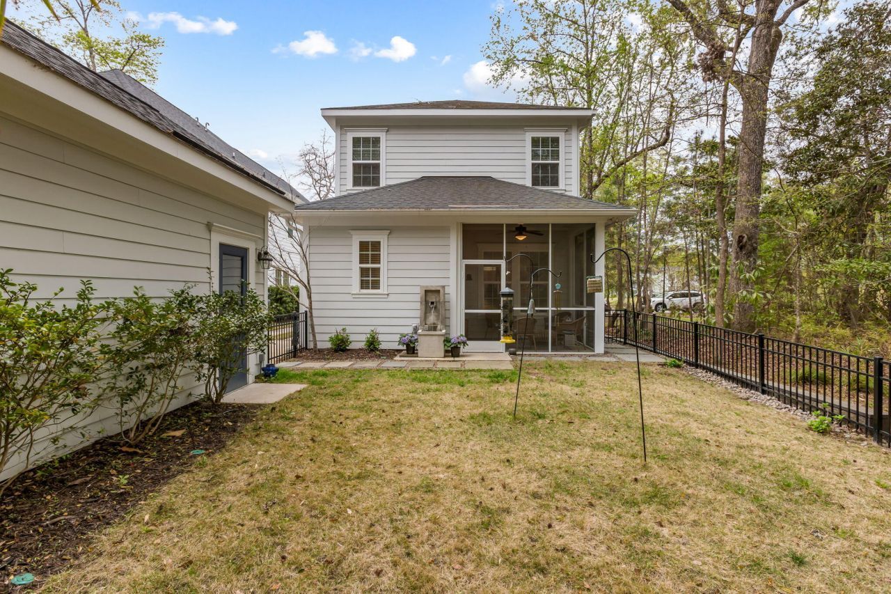 1916 Fleming Woods Road Photo 25