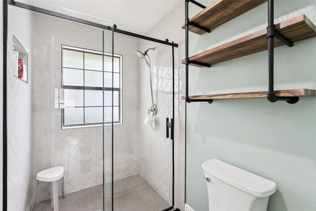 652 Carrigan Avenue , Oviedo, FL 32765 Photo