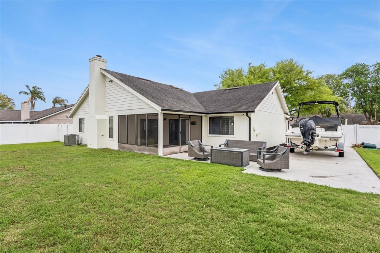 652 Carrigan Avenue , Oviedo, FL 32765 Photo