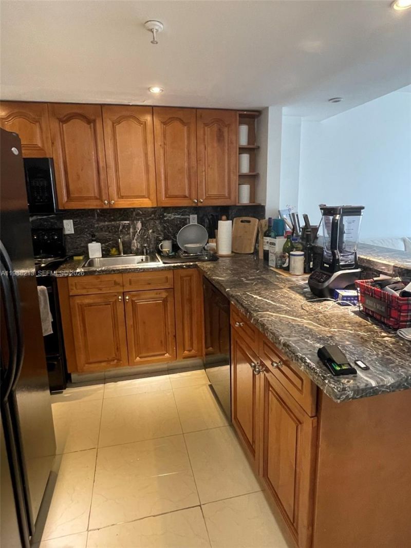 6820 Indian Creek Dr , Unit 3B, Miami Beach, FL 33141 Photo