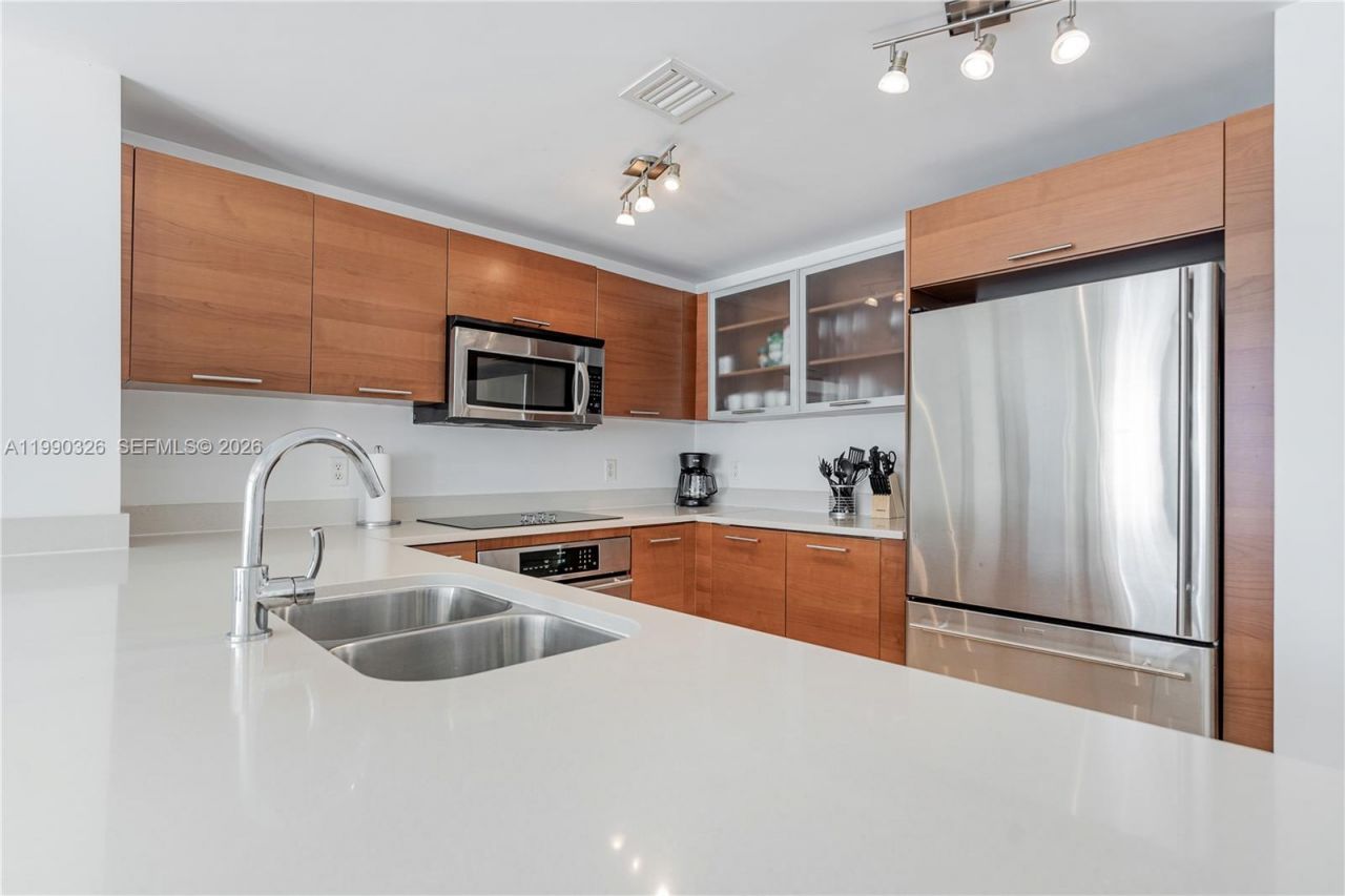 3250 NE 1st Ave, Unit 702, Miami, FL 33137 Photo