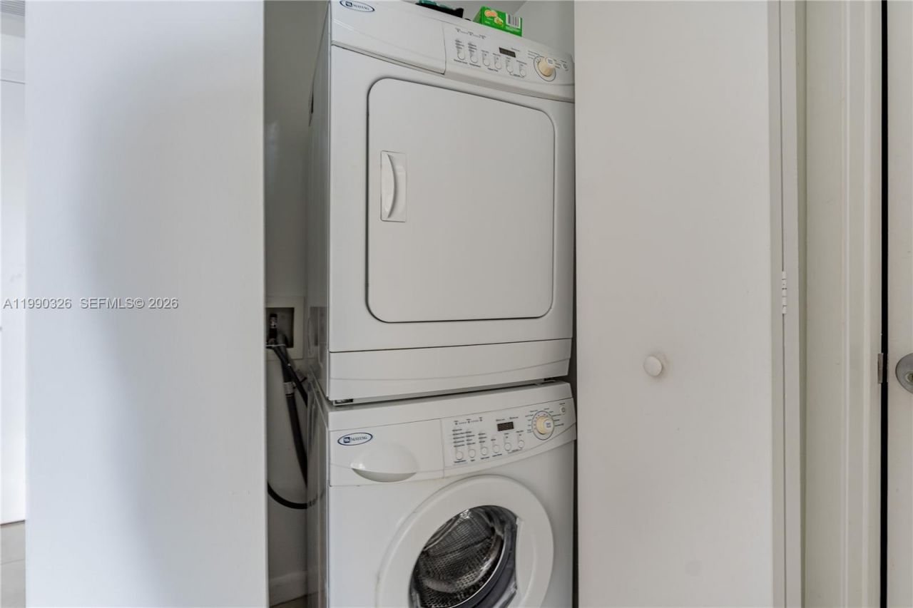 3250 NE 1st Ave, Unit 702, Miami, FL 33137 Photo