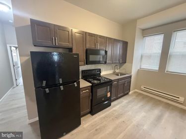 537 W OLNEY AVENUE, PHILADELPHIA, PA 19120