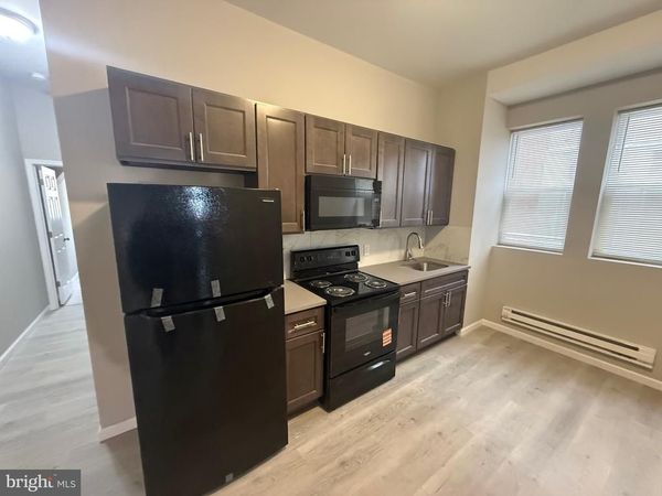 537 W OLNEY AVENUE , PHILADELPHIA, PA 19120