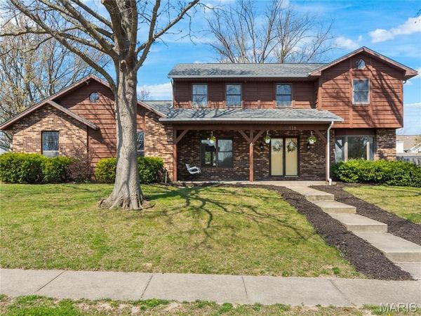118 Dogwood Drive, O'Fallon, IL 62269
