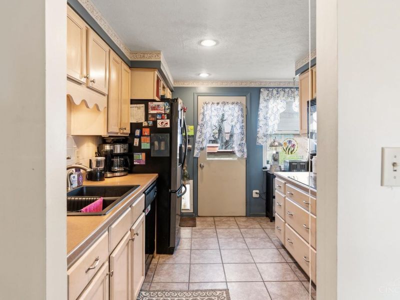 4968 Francisview Drive, Delhi Twp, OH 45238 Photo 10