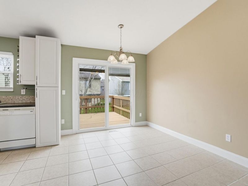 7713 Kelvinway Drive, Unit 67, Columbus, OH 43085 Photo 11