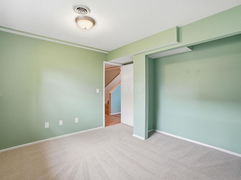 7713 Kelvinway Drive, Unit 67, Columbus, OH 43085 Photo 23