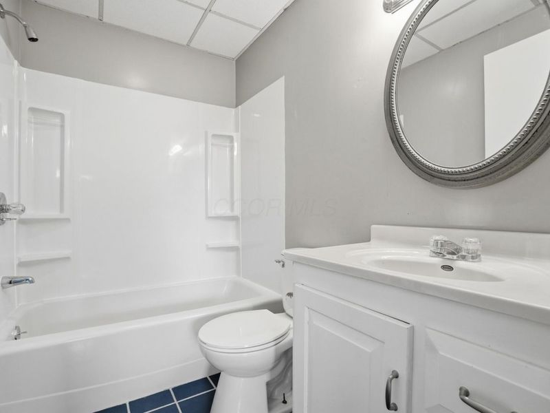 7713 Kelvinway Drive, Unit 67, Columbus, OH 43085 Photo 24