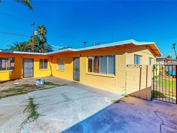 1302 Rexford Place, Unit 1, Las Vegas, NV 89104