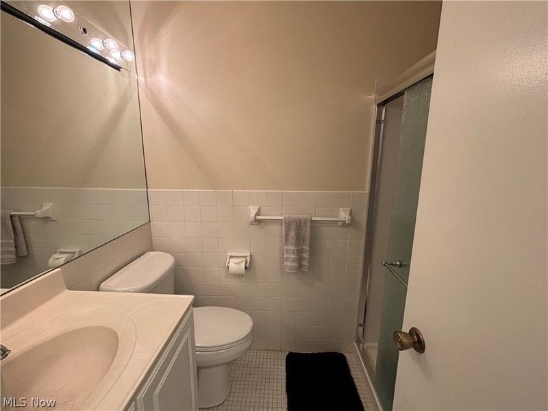 2112 Acacia Park Drive, Unit 312, Lyndhurst, OH 44124 Photo 11