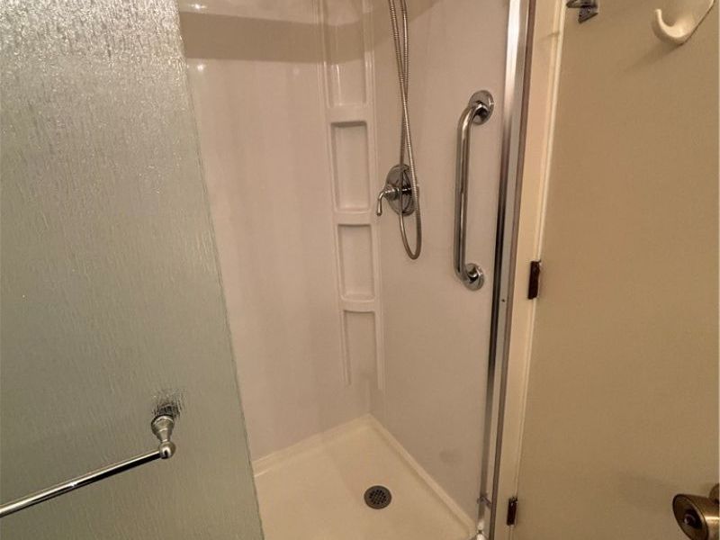 2112 Acacia Park Drive, Unit 312, Lyndhurst, OH 44124 Photo 12