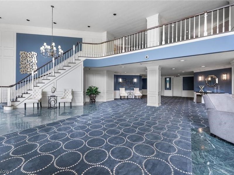 2112 Acacia Park Drive, Unit 312, Lyndhurst, OH 44124 Photo 22