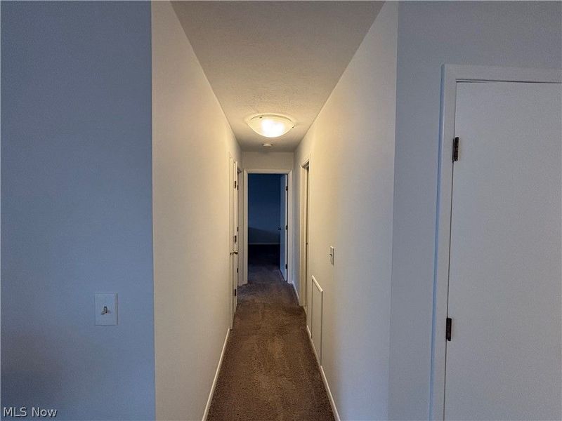 2112 Acacia Park Drive, Unit 312, Lyndhurst, OH 44124 Photo 9