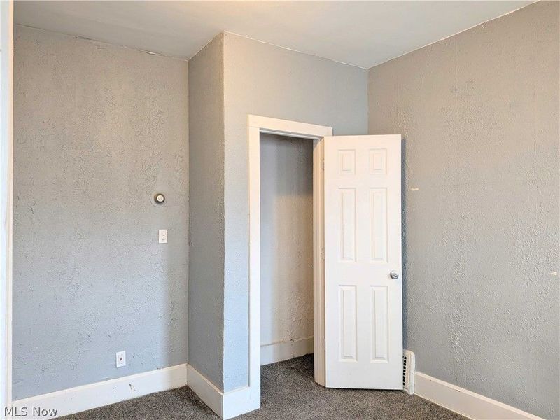 864 10th Street NE, Massillon, OH 44646 Photo 13