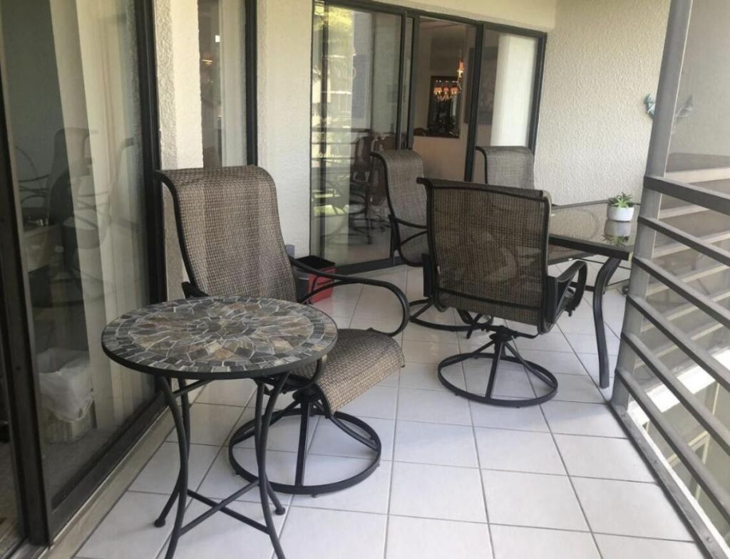 5851 Camino Del Sol, Unit 203, Boca Raton, FL 33433 Photo