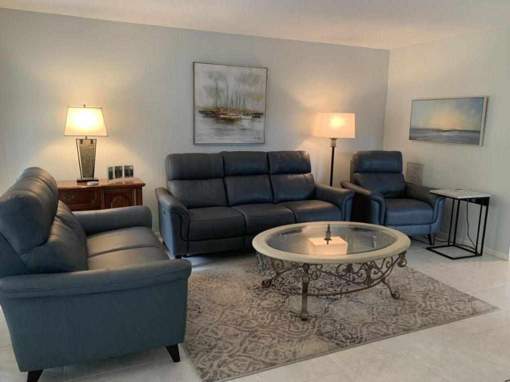 5851 Camino Del Sol, Unit 203, Boca Raton, FL 33433 Photo