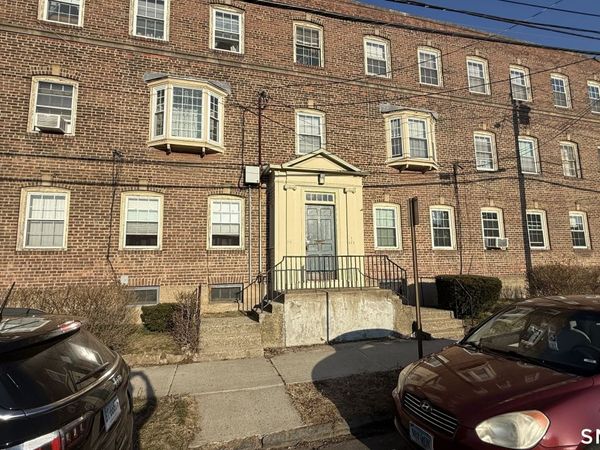 644 Carroll, Unit 5, Bridgeport, CT 06607