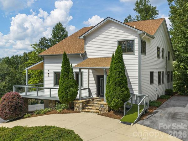 248 Wisdom Cove Road , Flat Rock, NC 28731