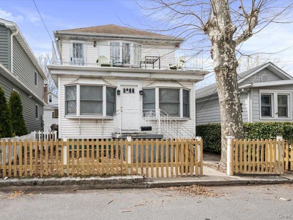 7 Poplar Avenue , Unit 7, Bronx, NY 10465