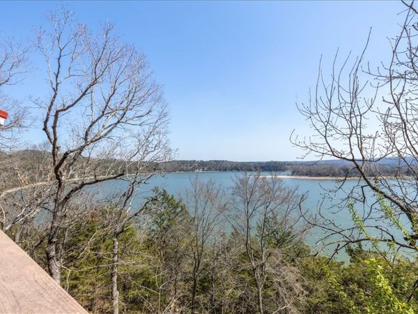 9826 Old Campbell Road , Rogers, AR 72758