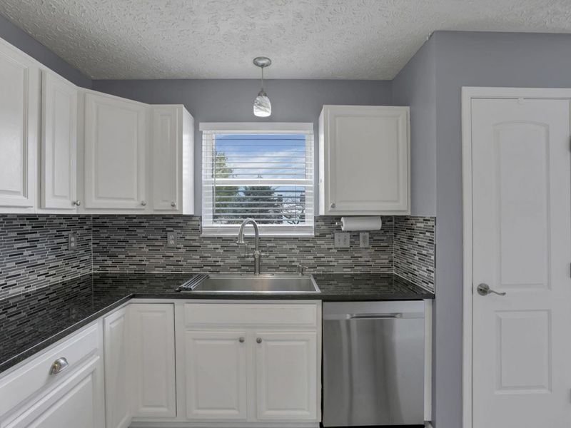 112 Harvard Loop, Delaware, OH 43015 Photo 14